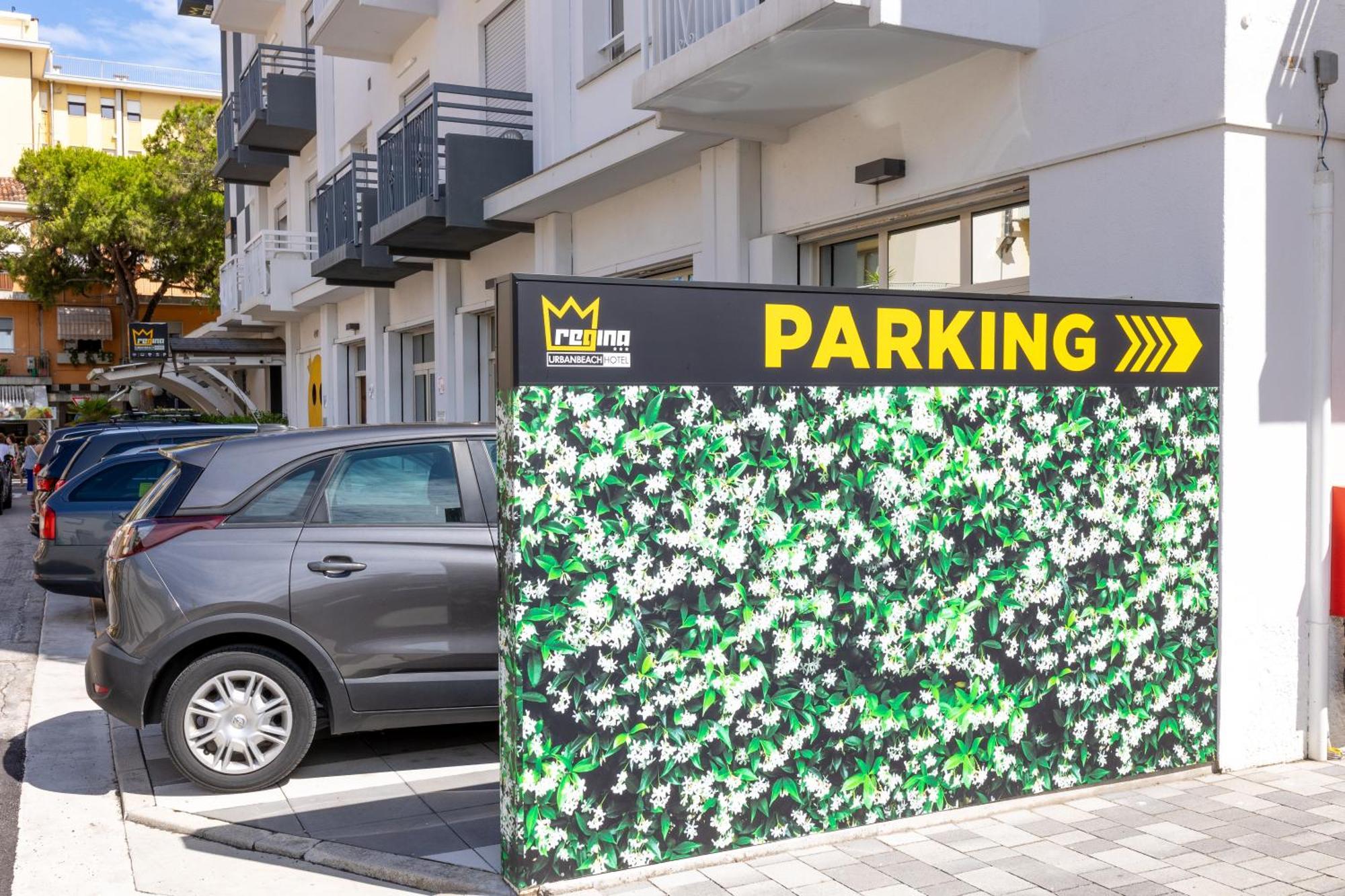 Regina Urban Beach Hotel Lido di Jesolo Exterior foto