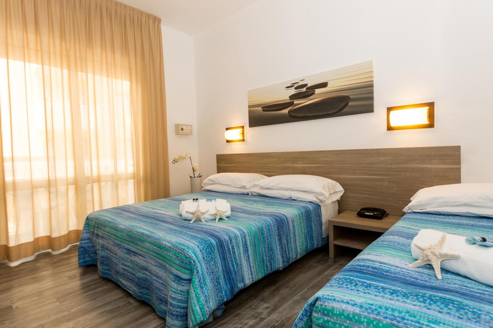 Regina Urban Beach Hotel Lido di Jesolo Exterior foto